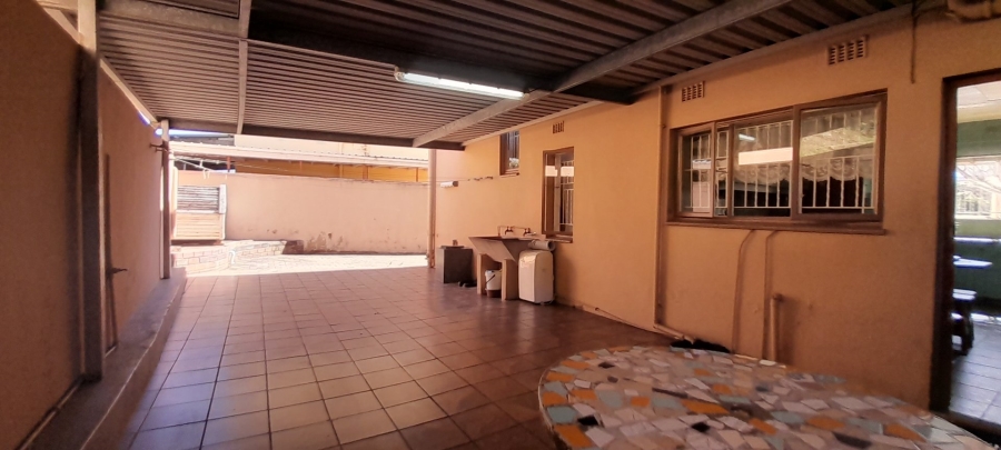 To Let 3 Bedroom Property for Rent in Kenville KwaZulu-Natal