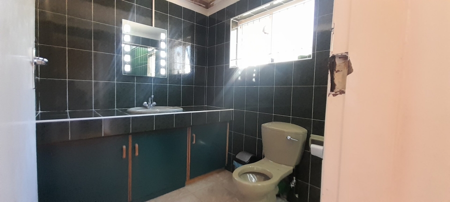 To Let 3 Bedroom Property for Rent in Kenville KwaZulu-Natal