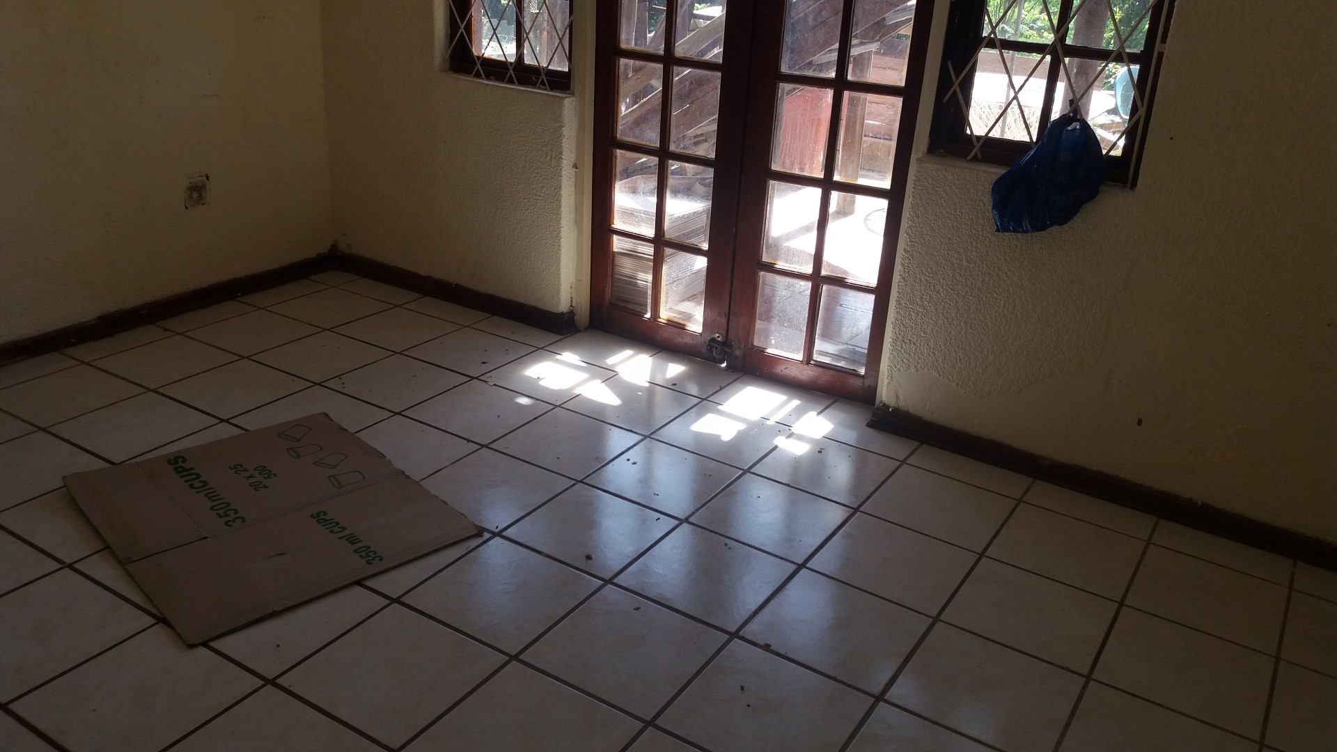 5 Bedroom Property for Sale in Sea Park KwaZulu-Natal