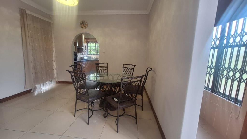 4 Bedroom Property for Sale in Elysium KwaZulu-Natal