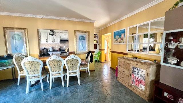 3 Bedroom Property for Sale in Uvongo KwaZulu-Natal