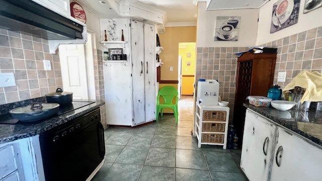 3 Bedroom Property for Sale in Uvongo KwaZulu-Natal