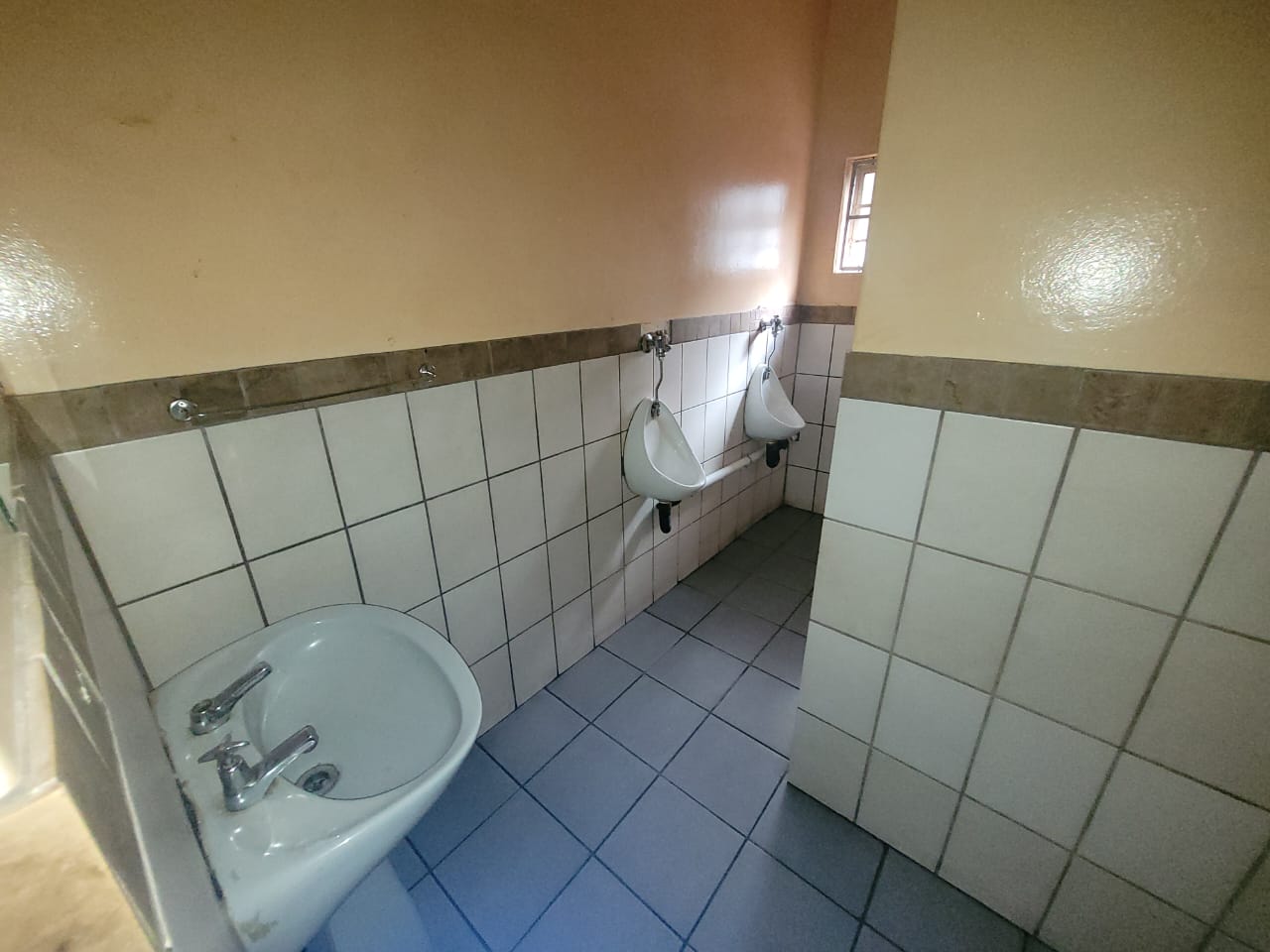 Commercial Property for Sale in Anerley KwaZulu-Natal