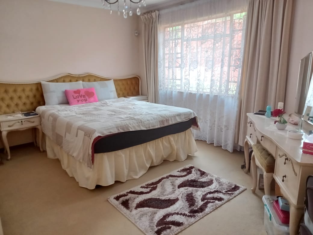 3 Bedroom Property for Sale in Raisethorpe KwaZulu-Natal