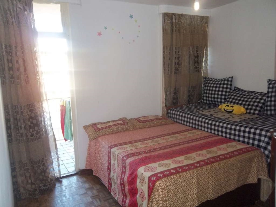 1 Bedroom Property for Sale in Empangeni Central KwaZulu-Natal