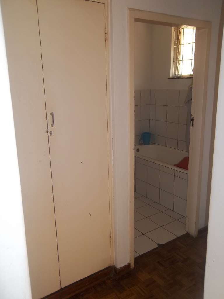 1 Bedroom Property for Sale in Empangeni Central KwaZulu-Natal