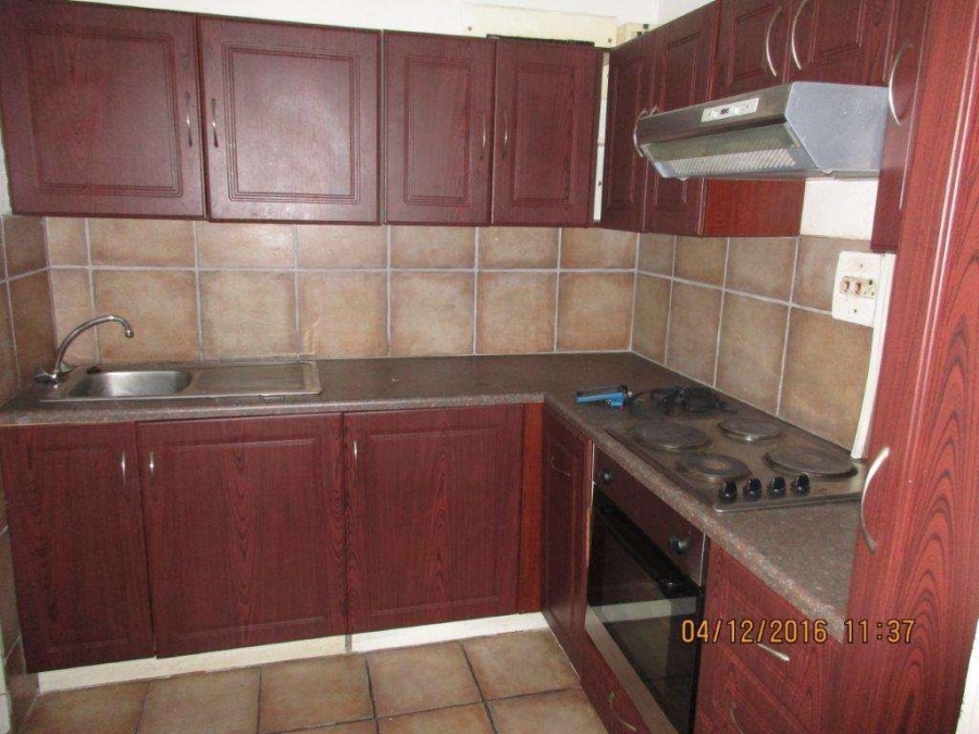 1 Bedroom Property for Sale in Empangeni Central KwaZulu-Natal