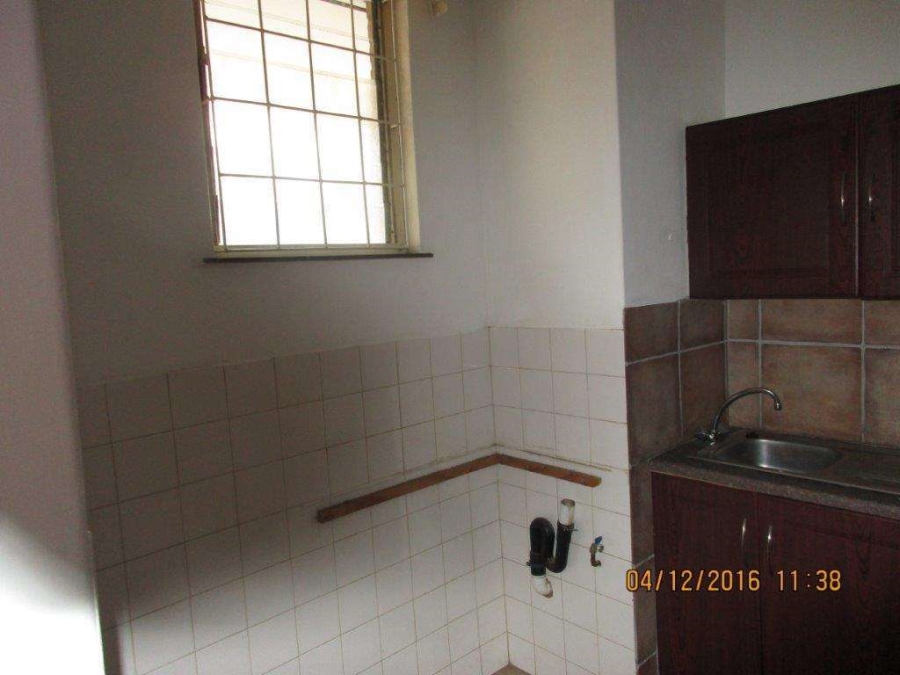 1 Bedroom Property for Sale in Empangeni Central KwaZulu-Natal