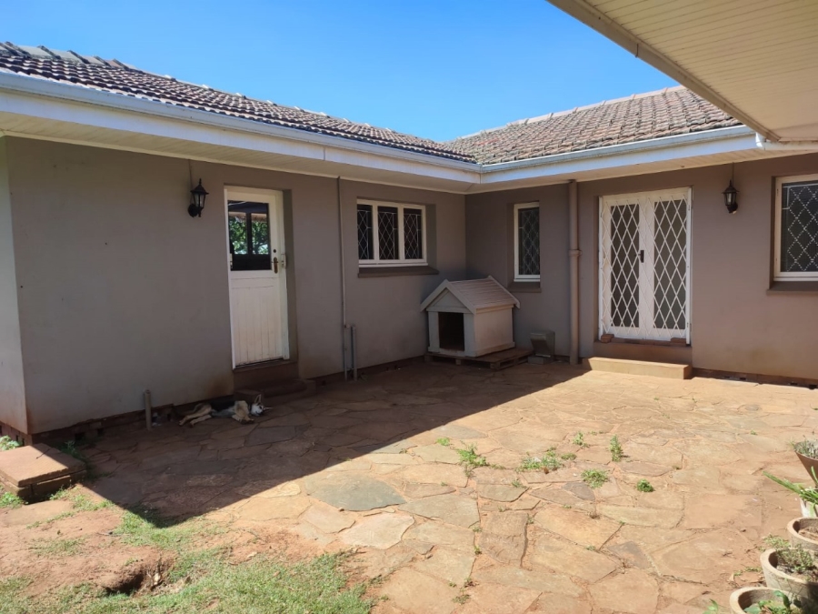 5 Bedroom Property for Sale in Freeland Park KwaZulu-Natal