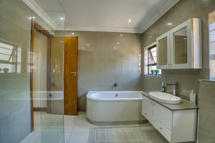 4 Bedroom Property for Sale in Mzingazi Golf Estate KwaZulu-Natal