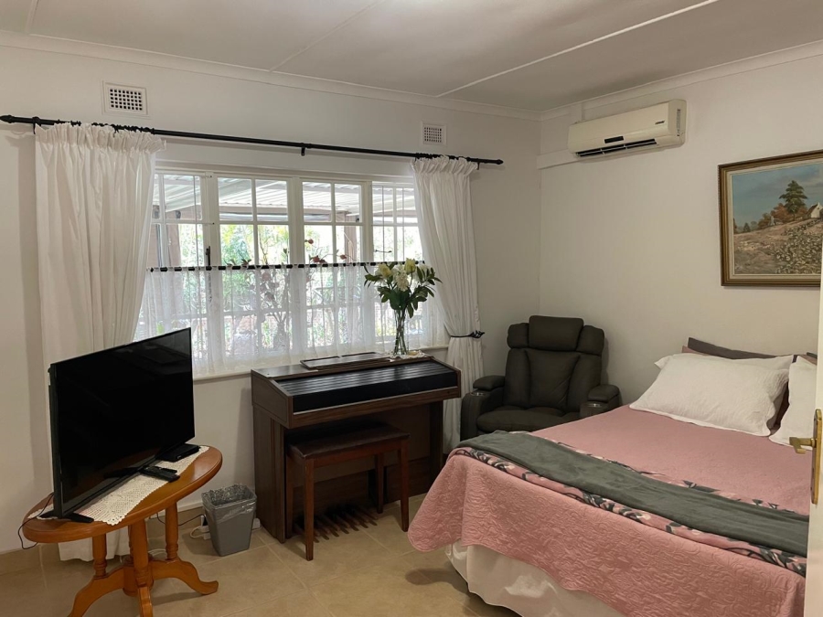 4 Bedroom Property for Sale in Waterfall KwaZulu-Natal