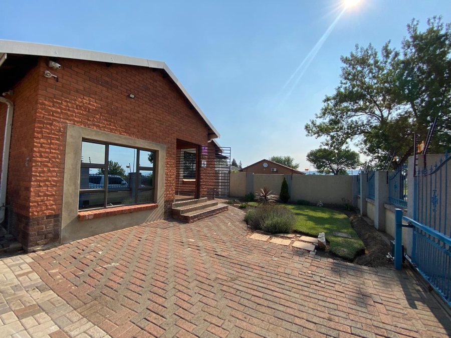 4 Bedroom Property for Sale in Richview KwaZulu-Natal