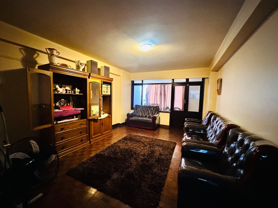 1 Bedroom Property for Sale in Durban Central KwaZulu-Natal