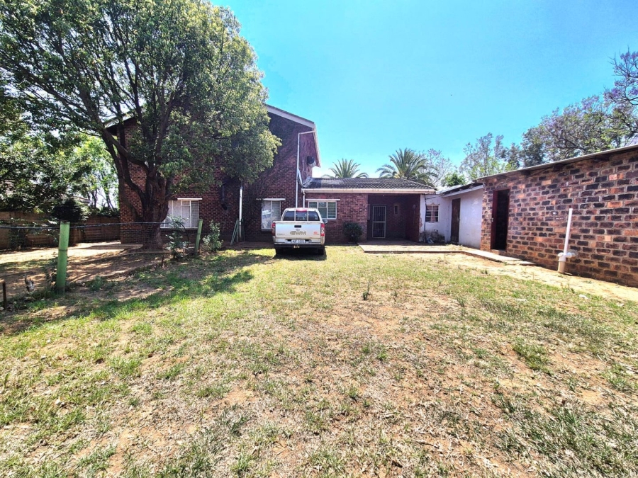 8 Bedroom Property for Sale in Utrecht KwaZulu-Natal