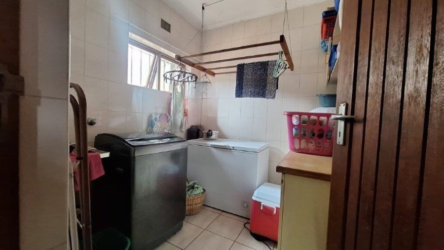 3 Bedroom Property for Sale in Anerley KwaZulu-Natal