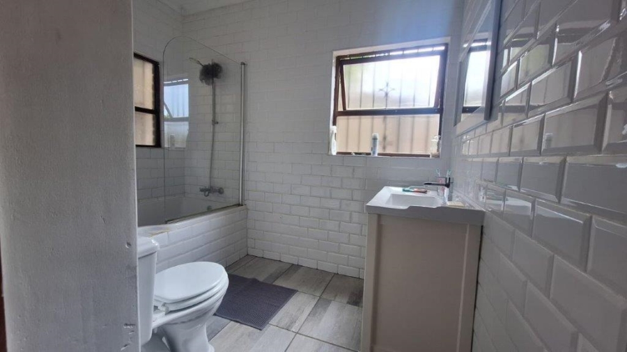 3 Bedroom Property for Sale in Anerley KwaZulu-Natal