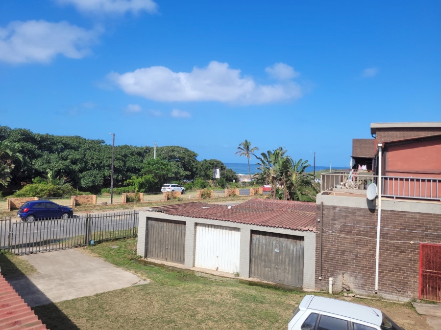 2 Bedroom Property for Sale in Hibberdene KwaZulu-Natal