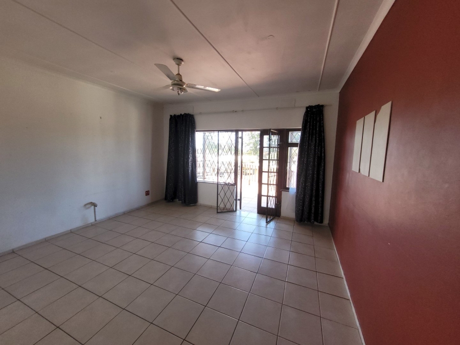 2 Bedroom Property for Sale in Hibberdene KwaZulu-Natal