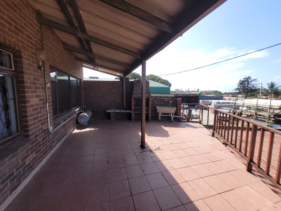 2 Bedroom Property for Sale in Hibberdene KwaZulu-Natal