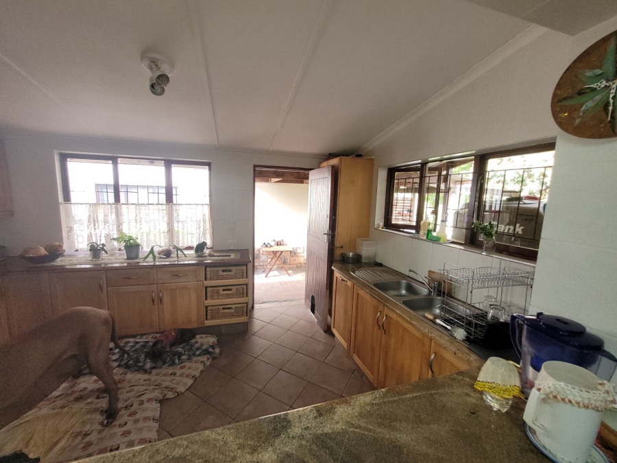 4 Bedroom Property for Sale in Sea Park KwaZulu-Natal