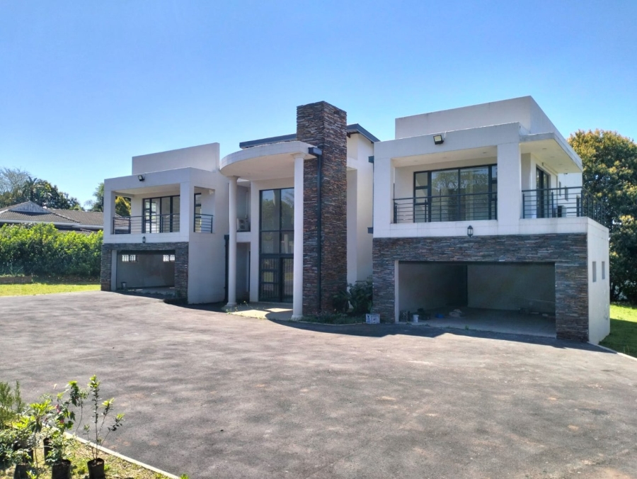 6 Bedroom Property for Sale in Hilton Gardens KwaZulu-Natal