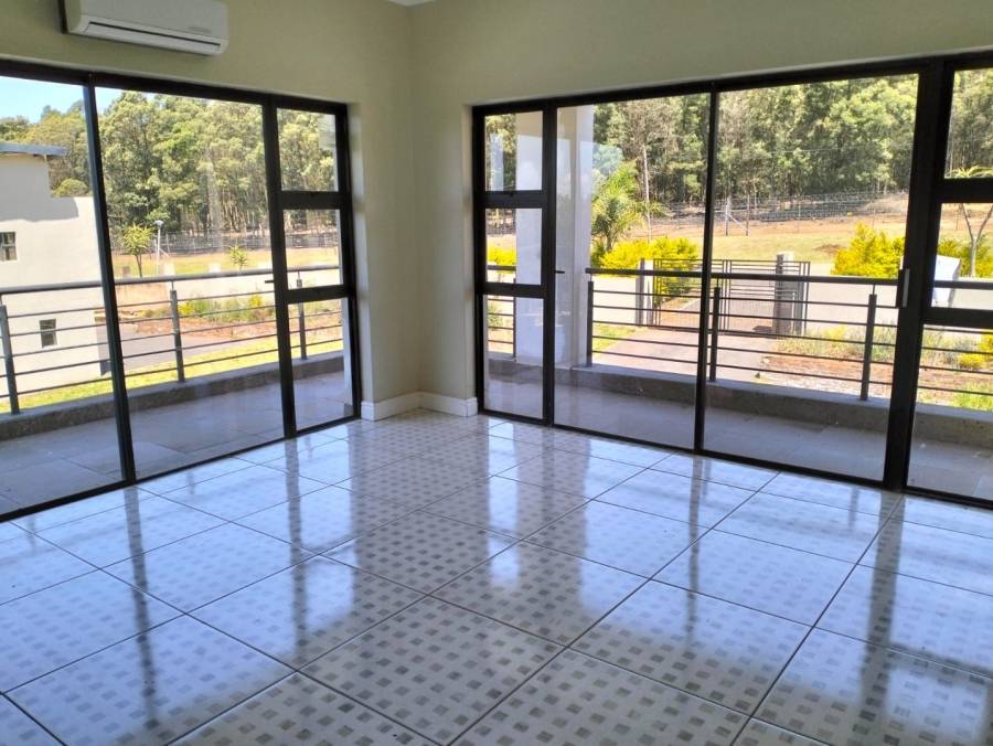 6 Bedroom Property for Sale in Hilton Gardens KwaZulu-Natal