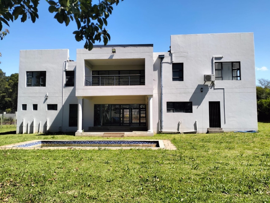 6 Bedroom Property for Sale in Hilton Gardens KwaZulu-Natal