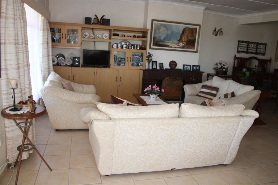 2 Bedroom Property for Sale in Manaba Beach KwaZulu-Natal