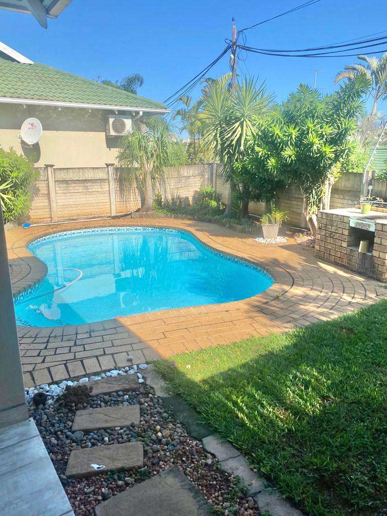 To Let 3 Bedroom Property for Rent in Somerset Park KwaZulu-Natal