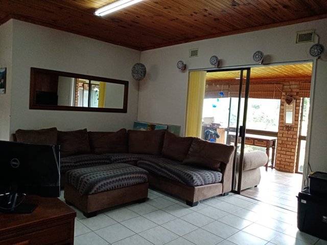 3 Bedroom Property for Sale in Freeland Park KwaZulu-Natal