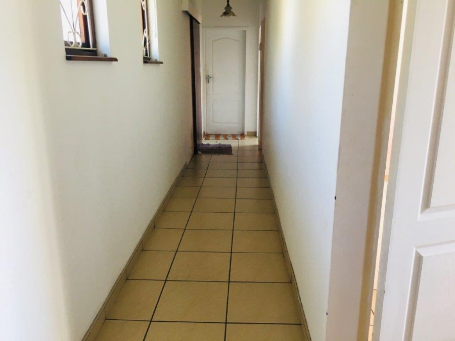 7 Bedroom Property for Sale in Albersville KwaZulu-Natal