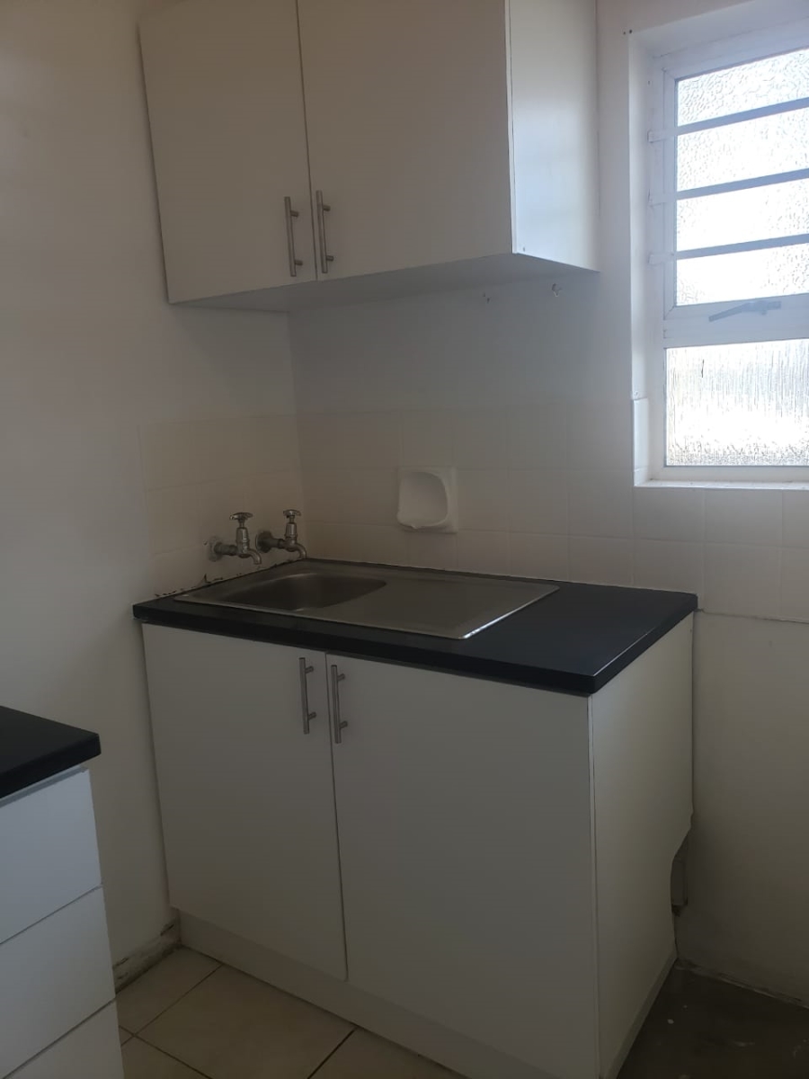 To Let 1 Bedroom Property for Rent in Durban Central KwaZulu-Natal