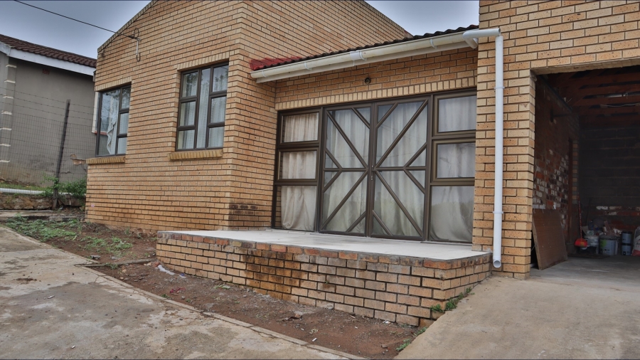 4 Bedroom Property for Sale in Edendale N KwaZulu-Natal