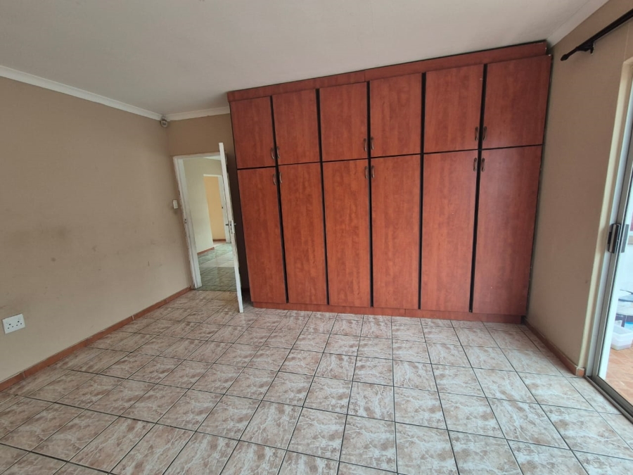 To Let 2 Bedroom Property for Rent in Merewent KwaZulu-Natal