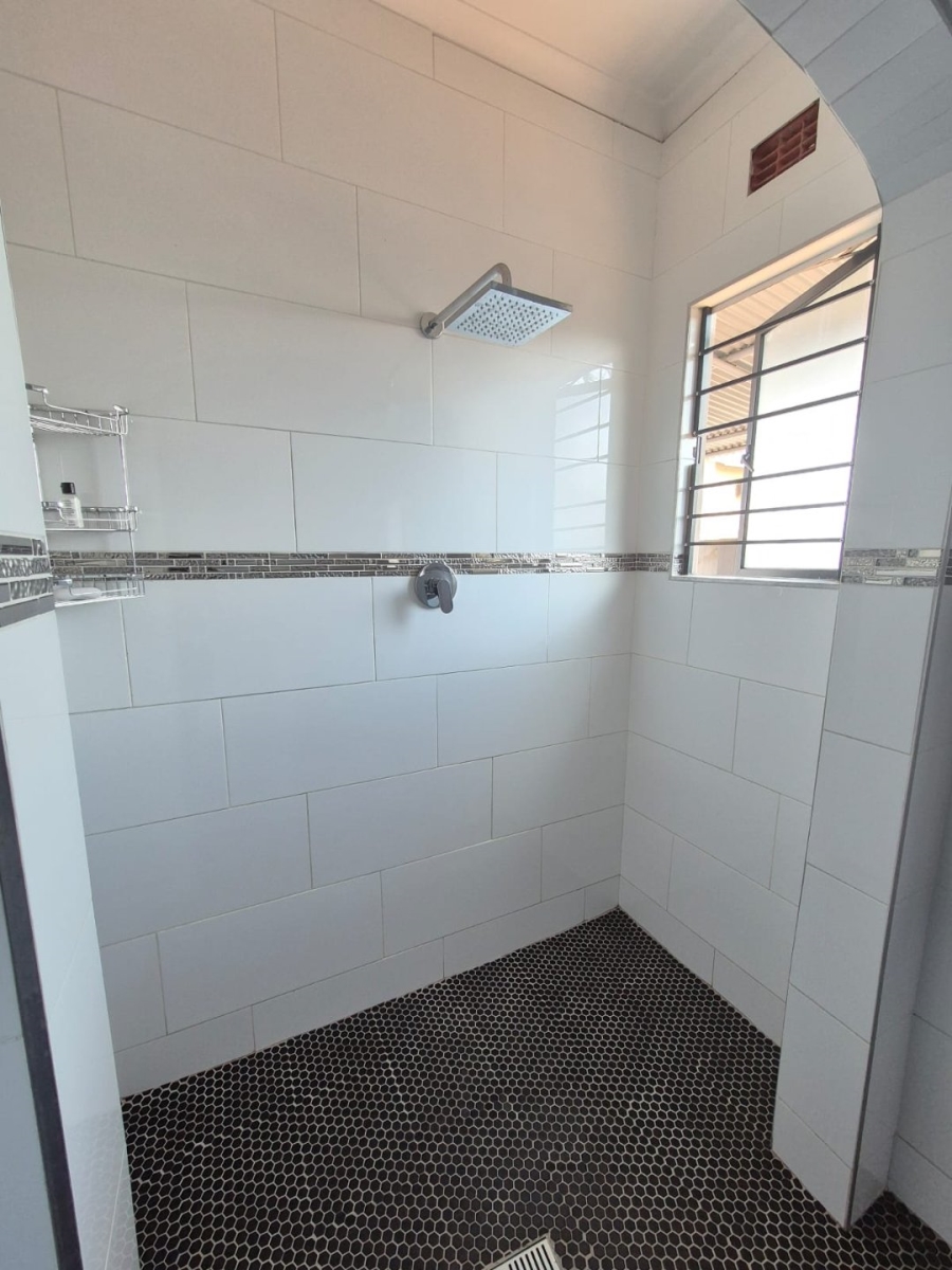 To Let 2 Bedroom Property for Rent in Bluff KwaZulu-Natal