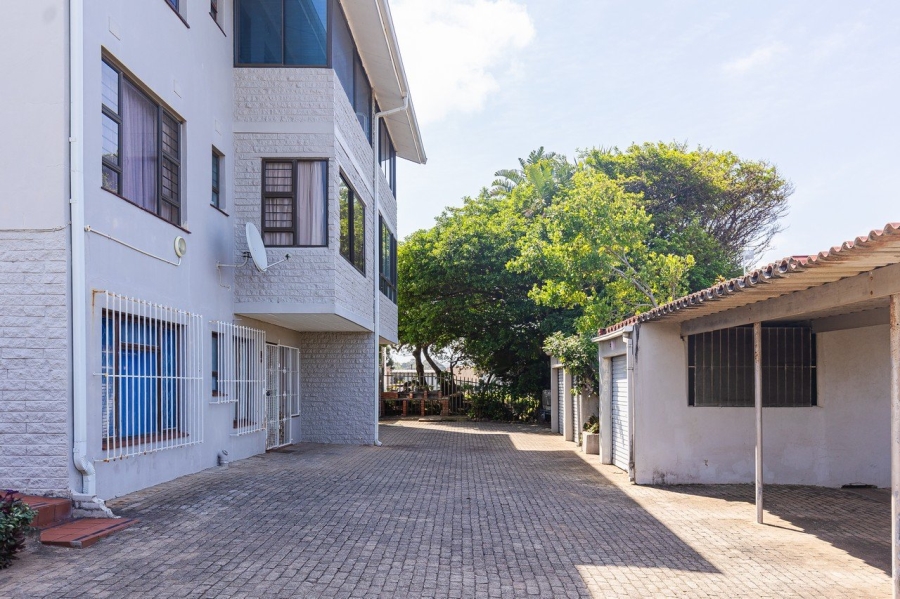 2 Bedroom Property for Sale in St Michaels On Sea KwaZulu-Natal