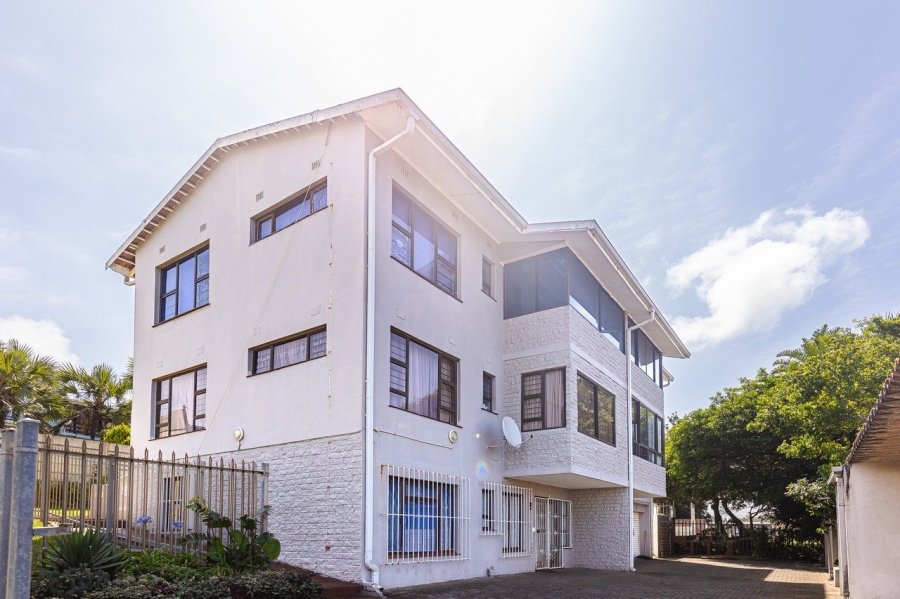 2 Bedroom Property for Sale in St Michaels On Sea KwaZulu-Natal