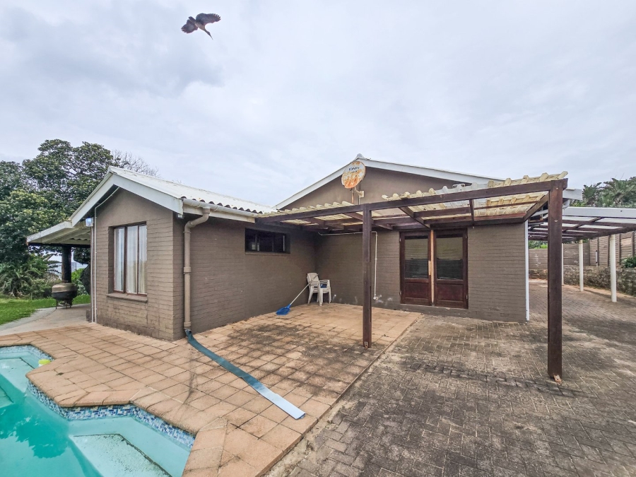 4 Bedroom Property for Sale in Sea Park KwaZulu-Natal