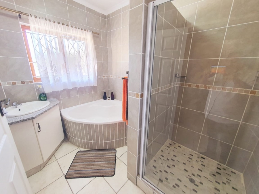 3 Bedroom Property for Sale in Margate KwaZulu-Natal