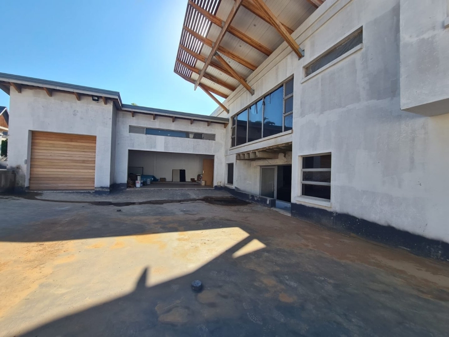 6 Bedroom Property for Sale in Ballito Central KwaZulu-Natal