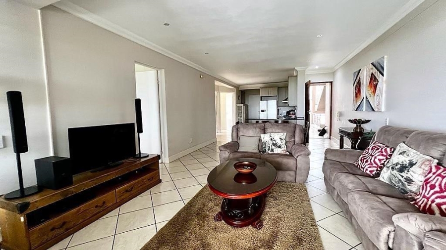 3 Bedroom Property for Sale in St Michaels On Sea KwaZulu-Natal