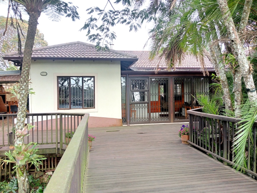 To Let 3 Bedroom Property for Rent in Waterfall KwaZulu-Natal