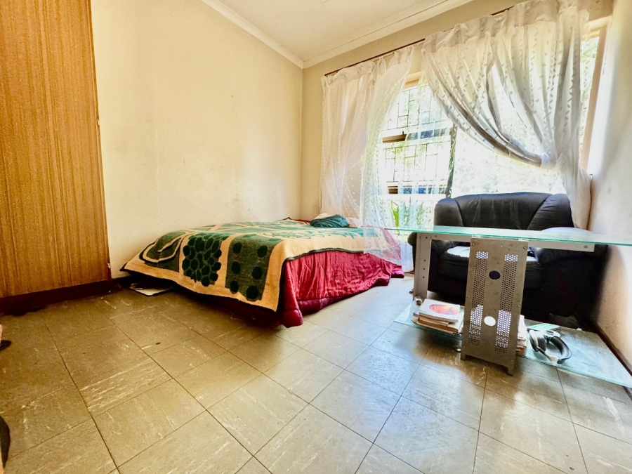 To Let 4 Bedroom Property for Rent in Sunnyridge KwaZulu-Natal