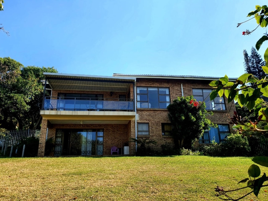 5 Bedroom Property for Sale in St Michaels On Sea KwaZulu-Natal