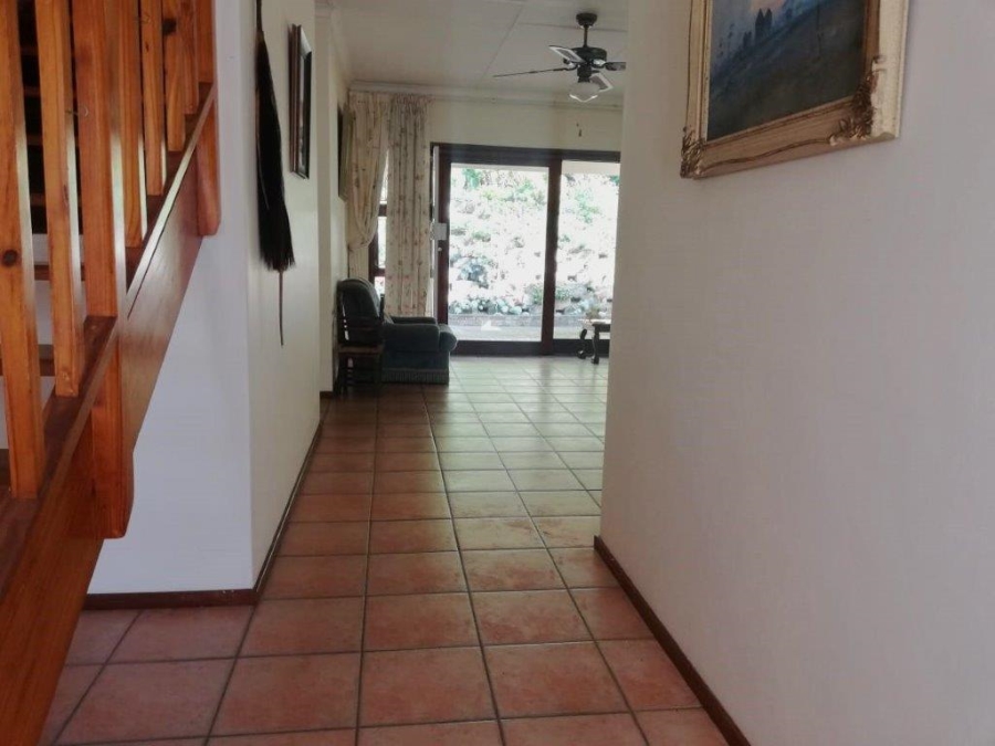 3 Bedroom Property for Sale in Umtentweni KwaZulu-Natal