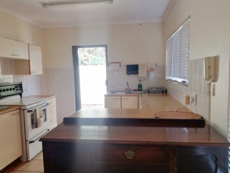 3 Bedroom Property for Sale in Umtentweni KwaZulu-Natal