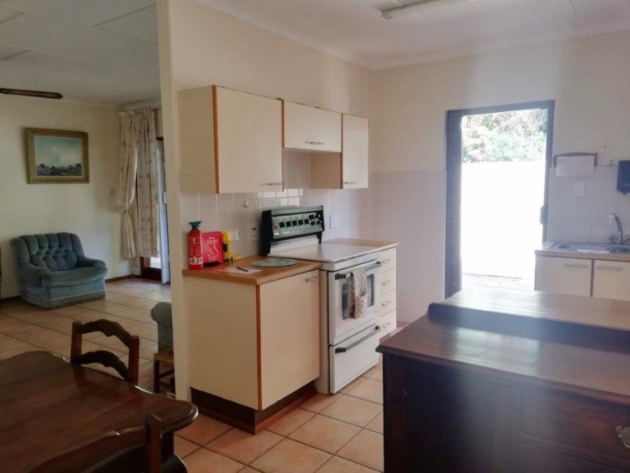 3 Bedroom Property for Sale in Umtentweni KwaZulu-Natal