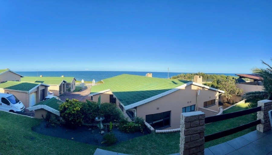 3 Bedroom Property for Sale in Manaba Beach KwaZulu-Natal