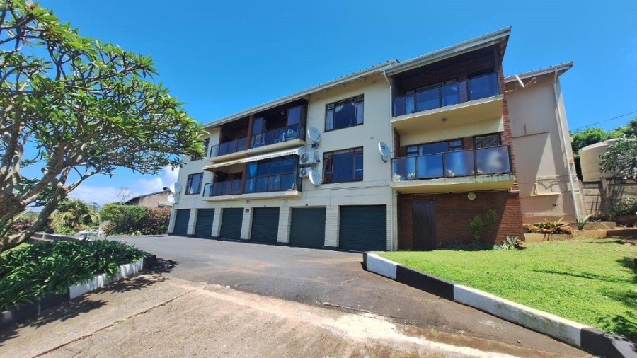 2 Bedroom Property for Sale in Umtentweni KwaZulu-Natal