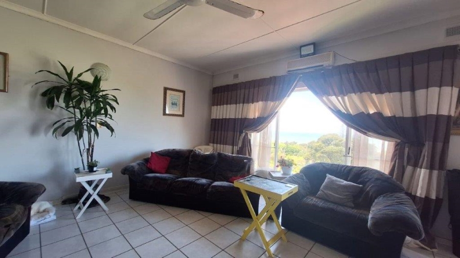 2 Bedroom Property for Sale in Umtentweni KwaZulu-Natal